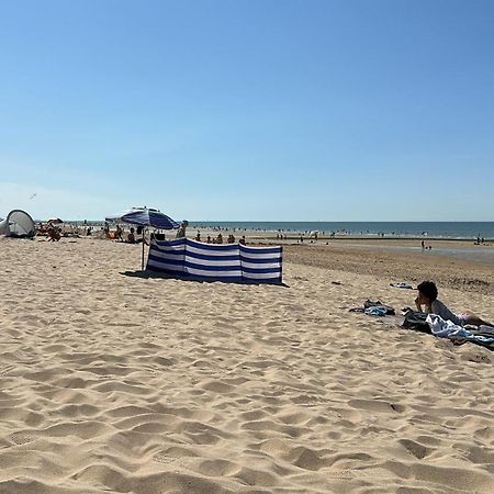 Oostende Studio Royal Ascot Q7 Met Terras En Zeezicht Op Toplocatie Zewnętrze zdjęcie